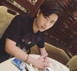 佳楠吃瓜直播回放,揭秘娱乐圈幕后故事