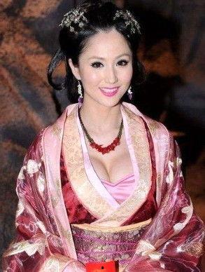 宰杀女明星吃肉系列,揭秘残忍宰杀女明星吃肉事件真相