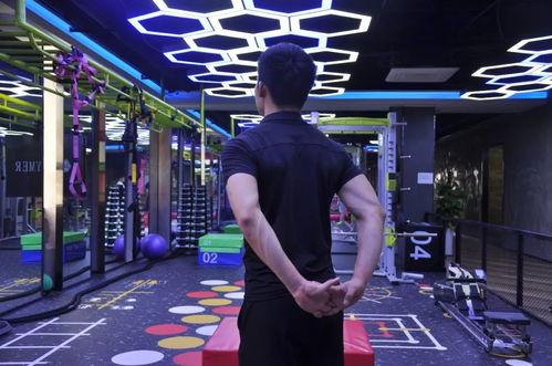 明星教拉伸,轻松塑形，焕发活力