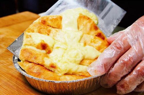 合肥网红榴莲饼供应,一口咬下，榴莲香飘满城