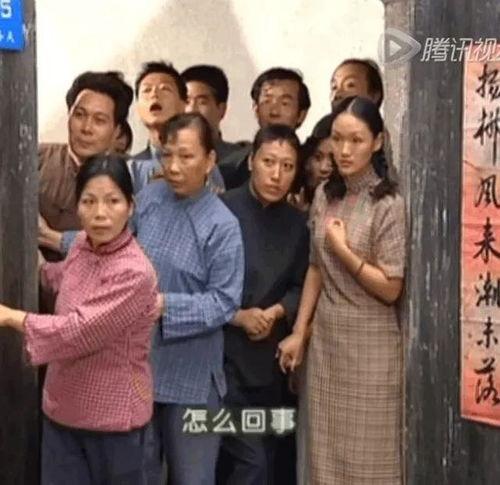 恋爱战队吃瓜,一场甜蜜的吃瓜盛宴