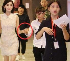 女明星助理工资,月入过万，她们的生活是怎样的？